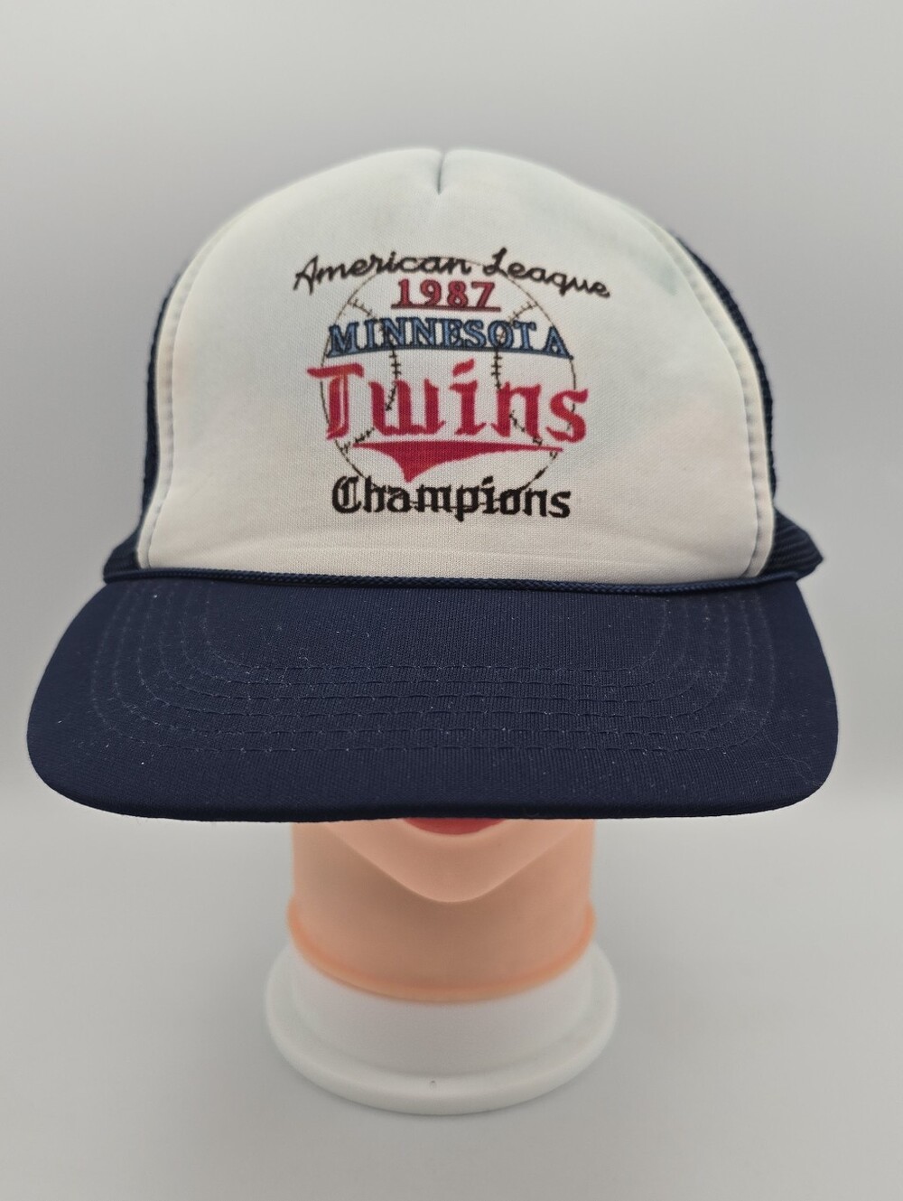 Vintage AmaPro Minnesota Twins 1987 AL Champions Trucker Adjus. Snapback Hat